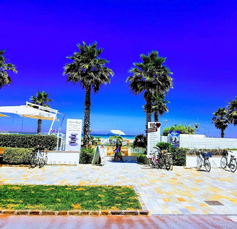 Hotel Poker Riccione Exterior photo